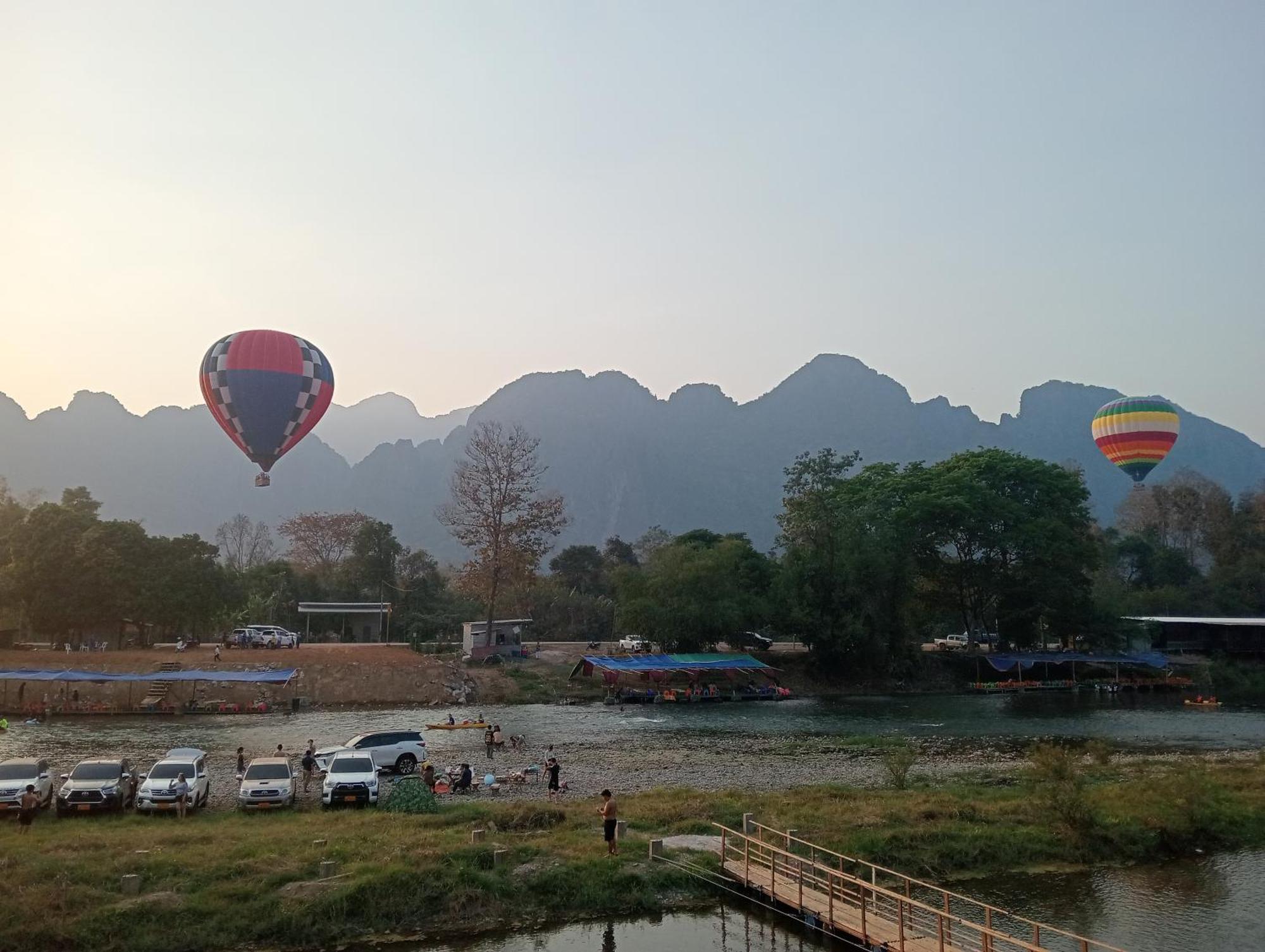 Vangvieng Ruby'Homestay Vang Vieng Extérieur photo