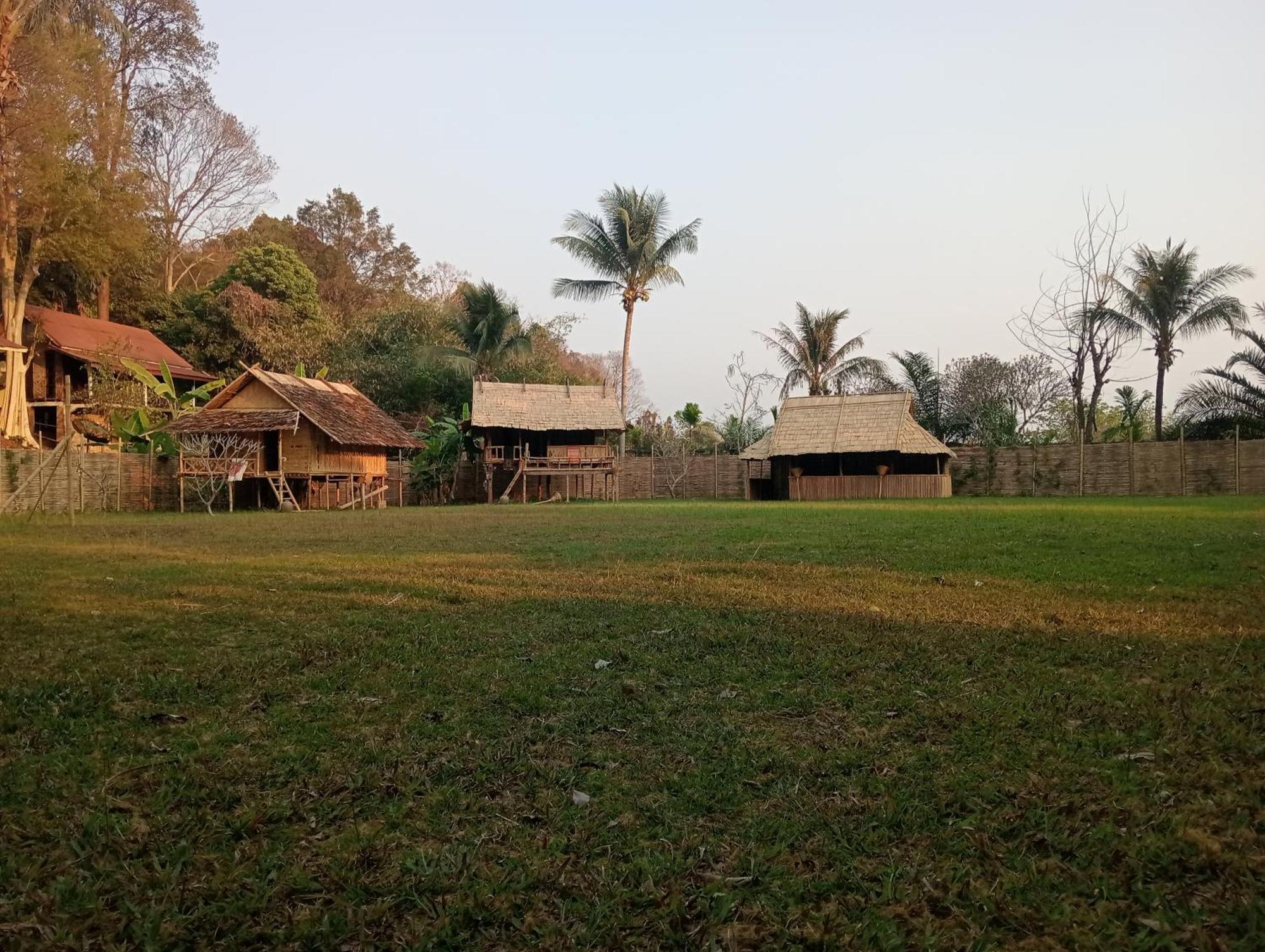 Vangvieng Ruby'Homestay Vang Vieng Extérieur photo