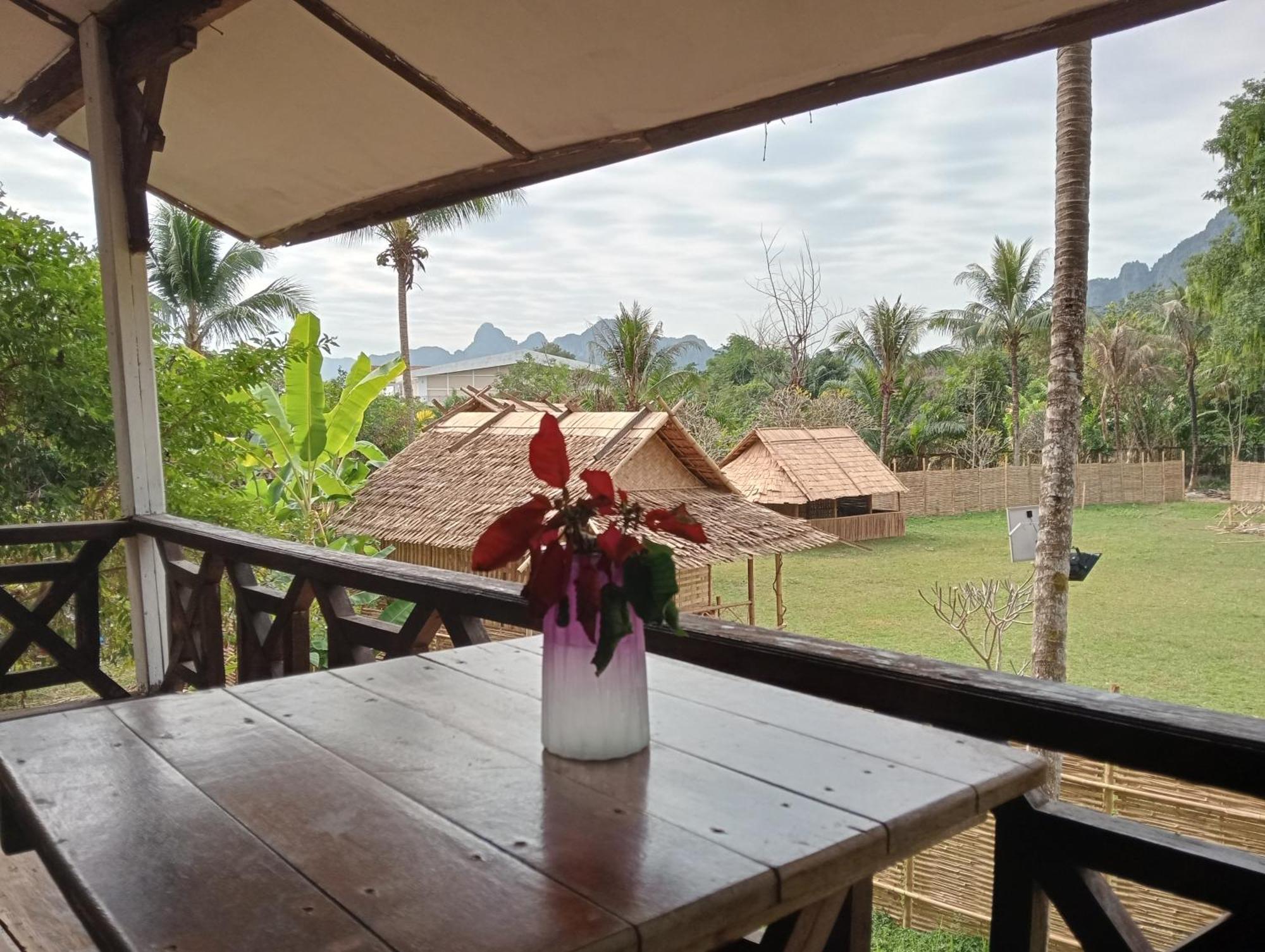 Vangvieng Ruby'Homestay Vang Vieng Extérieur photo